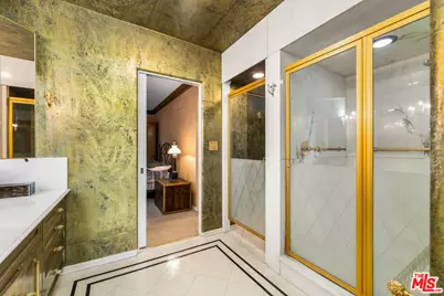 191 S Hudson Ave, Los Angeles, CA 90004 - Photo 40