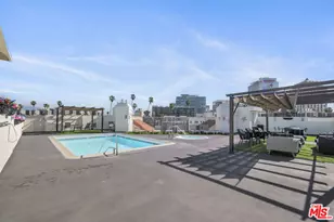 620 S Gramercy Pl, Los Angeles, CA 90005 - Photo 22