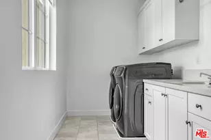 12509 N Saddle Ct, Porter Ranch, CA 91326 - Photo 32