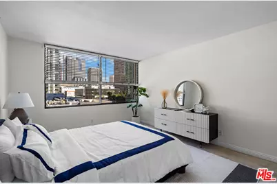 600 W 9th St #1216, Los Angeles, CA 90015 - Photo 12