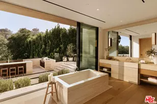 10830 Chalon Rd, Los Angeles, CA 90077 - Photo 26
