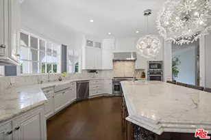 22510 La Quilla Dr, Chatsworth, CA 91311 - Photo 4