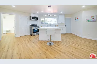5633 La Mirada Ave, Los Angeles, CA 90038 - Photo 10