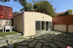 9037 Elevado St, West Hollywood, CA 90069 - Photo 10