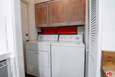 9037 Elevado St, West Hollywood, CA 90069 - Photo 48