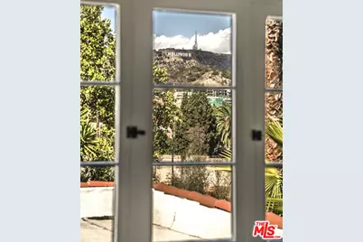 6749 Whitley Ter, Los Angeles, CA 90068 - Photo 2