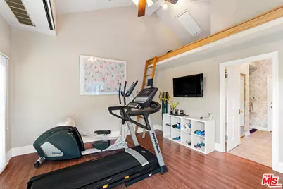 28850 Countryside Dr, Agoura Hills, CA 91301 - Photo 46