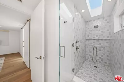 19216 Pacific Coast Hwy, Malibu, CA 90265 - Photo 16