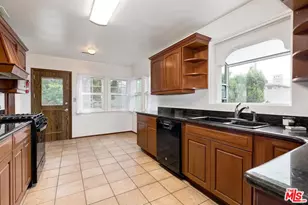 519 E Sycamore Ave, El Segundo, CA 90245 - Photo 10