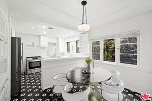 361 N Mansfield Ave, Los Angeles, CA 90036 - Photo 16