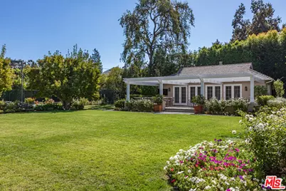 5200 Encino Ave, Encino, CA 91316 - Photo 12