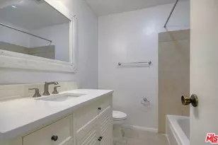 1222 N Olive Dr, West Hollywood, CA 90069 - Photo 14
