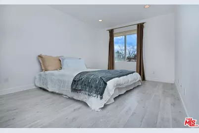 118 S Kenwood St #305, Glendale, CA 91205 - Photo 26