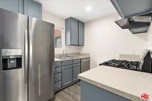 708 N Eucalyptus Ave, Inglewood, CA 90302 - Photo 8