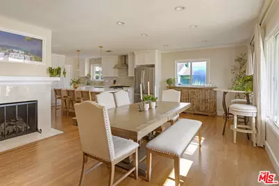 11855 Tiara St, Valley Village, CA 91607 - Photo 4