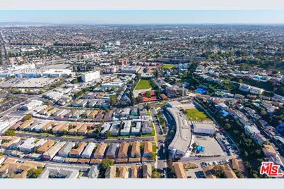 4197 Marlton Ave, Los Angeles, CA 90008 - Photo 26