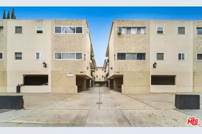 813 Westbourne Dr, West Hollywood, CA 90069 - Photo 2