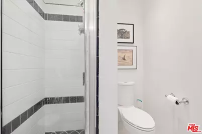 1328 Havenhurst Dr #207, West Hollywood, CA 90046 - Photo 24