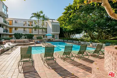 2940 Neilson Way #305, Santa Monica, CA 90405 - Photo 38