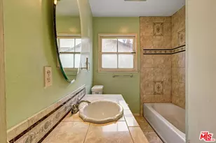 8759 Snowden Ave, Arleta, CA 91331 - Photo 36