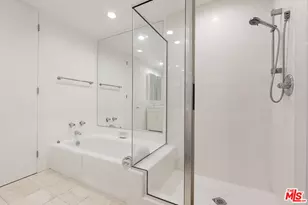 1033 Carol Dr, West Hollywood, CA 90069 - Photo 16