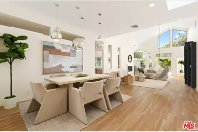 445 N Martel Ave, Los Angeles, CA 90036 - Photo 8