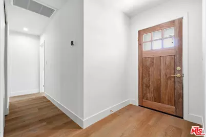 12455 Milbank St, Studio City, CA 91604 - Photo 2