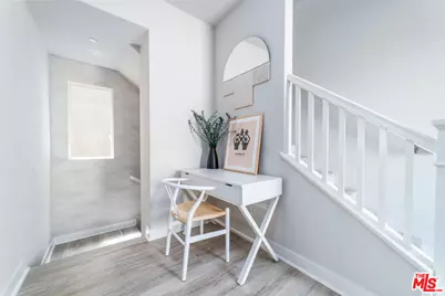 587 Daniel Freeman Cir, Inglewood, CA 90301 - Photo 8