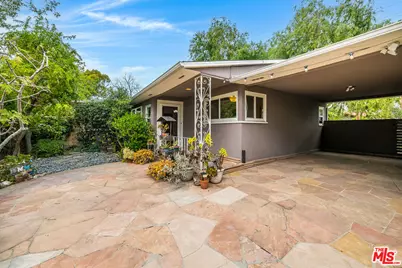 741 N Clybourn Ave, Toluca Lake, CA 91505 - Photo 20