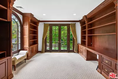 3541 Westfall Dr, Encino, CA 91436 - Photo 8