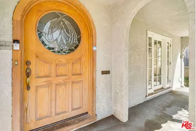 3289 Country Club Dr, Los Angeles, CA 90019 - Photo 10