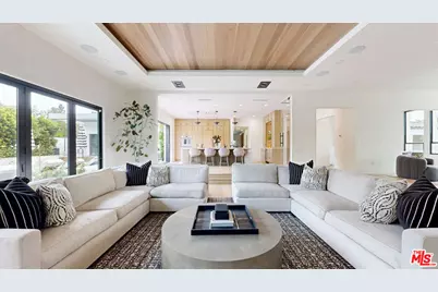 18221 Windsor Dr, Villa Park, CA 92861 - Photo 8