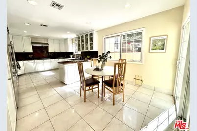 11502 Dona Teresa Dr, Studio City, CA 91604 - Photo 14