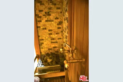 11502 Dona Teresa Dr, Studio City, CA 91604 - Photo 42