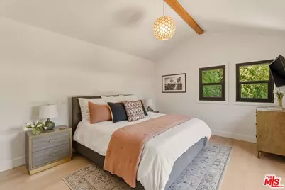 12319 Greene Ave, Los Angeles, CA 90066 - Photo 16