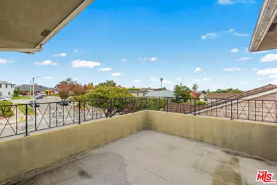 4152 Mount Vernon Dr, View Park, CA 90008 - Photo 18