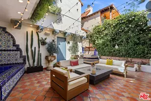 8237 Roxbury Rd, Los Angeles, CA 90069 - Photo 16