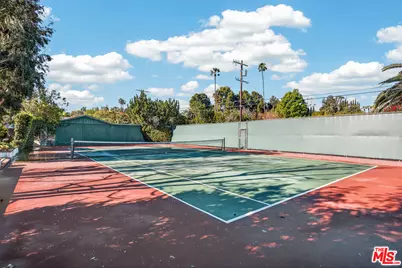 5119 Quakertown Ave, Woodland Hills, CA 91364 - Photo 38