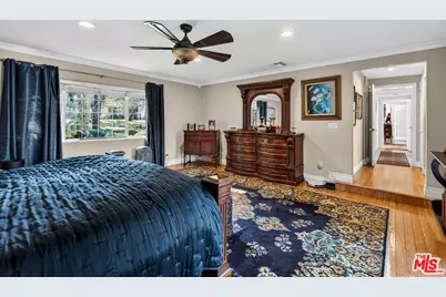 5119 Quakertown Ave, Woodland Hills, CA 91364 - Photo 18