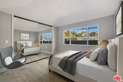 8400 Mulholland Dr, Los Angeles, CA 90046 - Photo 12