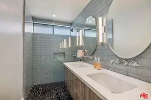8400 Mulholland Dr, Los Angeles, CA 90046 - Photo 14