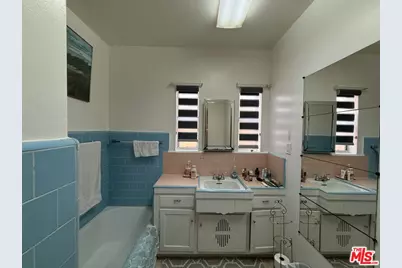 3284 Cherokee Ave, South Gate, CA 90280 - Photo 22