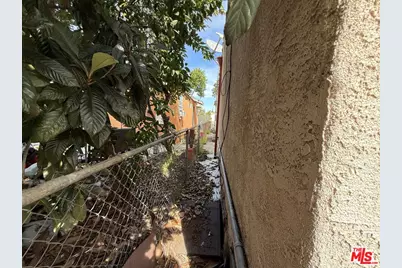 3284 Cherokee Ave, South Gate, CA 90280 - Photo 44