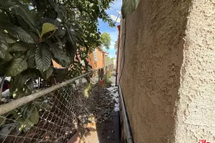 3284 Cherokee Ave, South Gate, CA 90280 - Photo 44