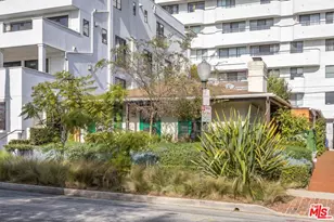 10637 Ashton Ave, Los Angeles, CA 90024 - Photo 4