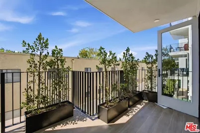 505 S Barrington Ave #104, Los Angeles, CA 90049 - Photo 54