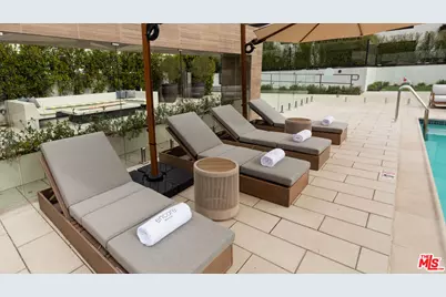 505 S Barrington Ave #104, Los Angeles, CA 90049 - Photo 38