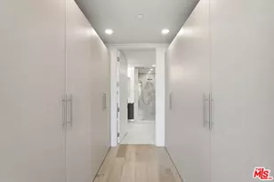 505 S Barrington Ave, Los Angeles, CA 90049 - Photo 16