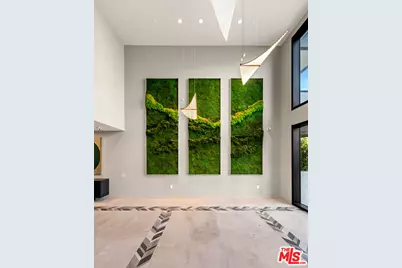 505 S Barrington Ave #104, Los Angeles, CA 90049 - Photo 28