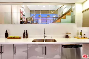 803 Wilcox Ave, Los Angeles, CA 90038 - Photo 12